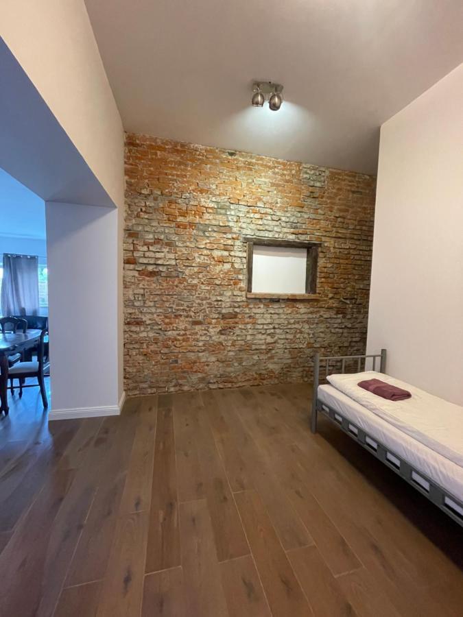 Pokoje Goscinne Atelier Orneta Экстерьер фото